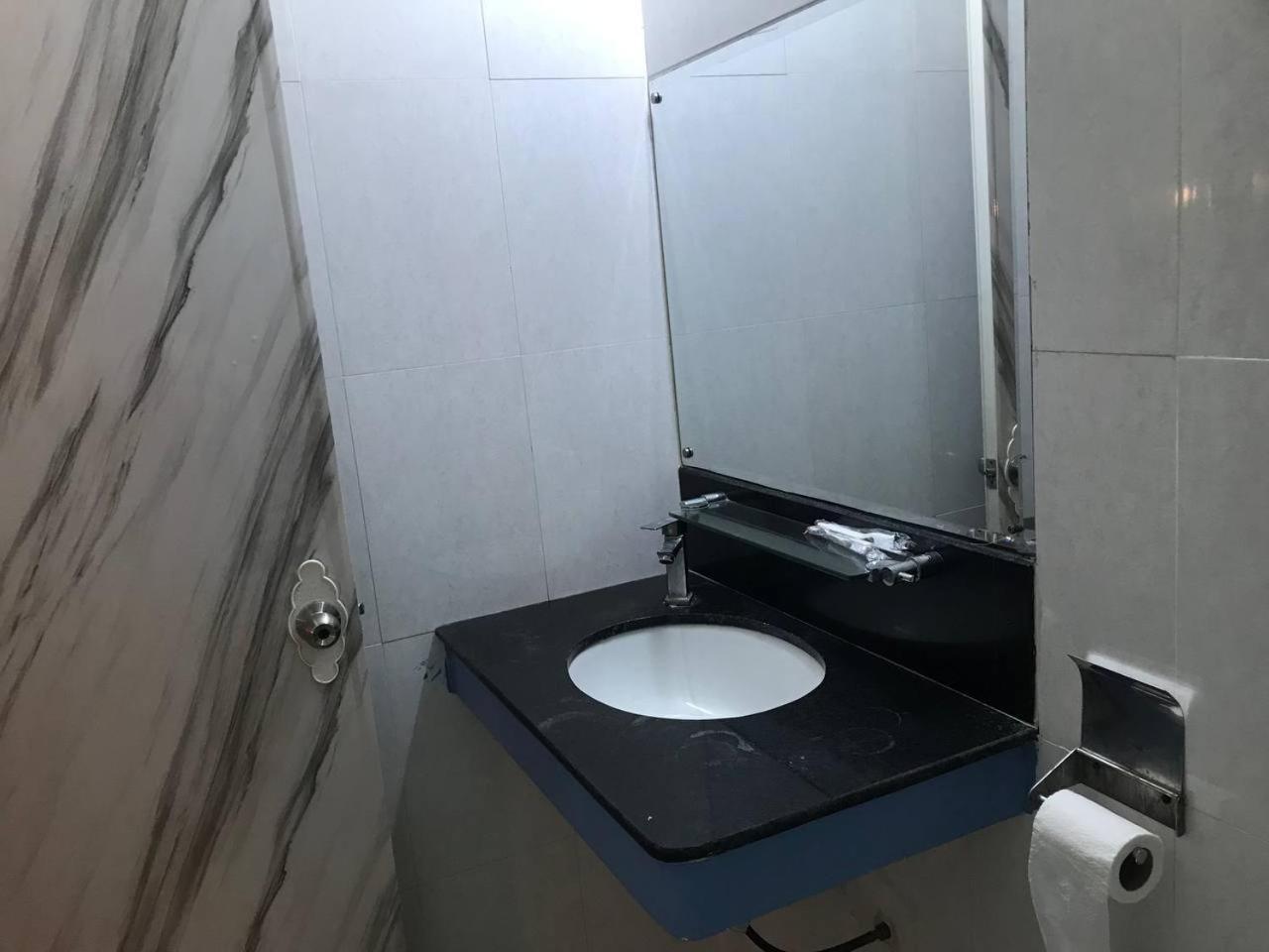 Rs Galaxy Hotel Phnom Penh Ngoại thất bức ảnh